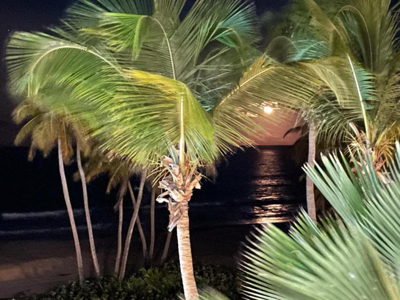 Beachfront Luxury 2 Bedroom At Wyndham Rio Mar, Pr Лукильо Экстерьер фото